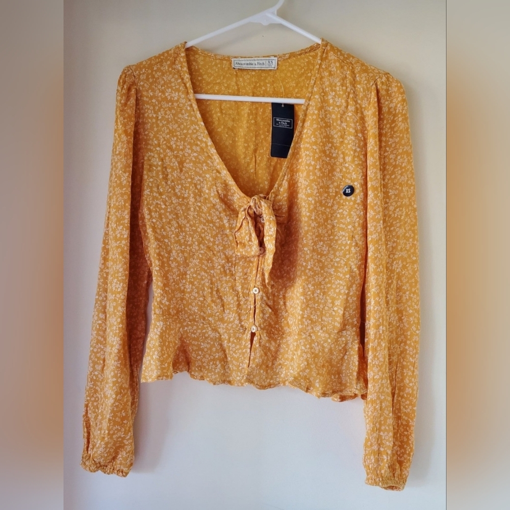 ABERCROMBIE & FITCH Yellow Floral Long Sleeve Button-Up Blouse - XSmall